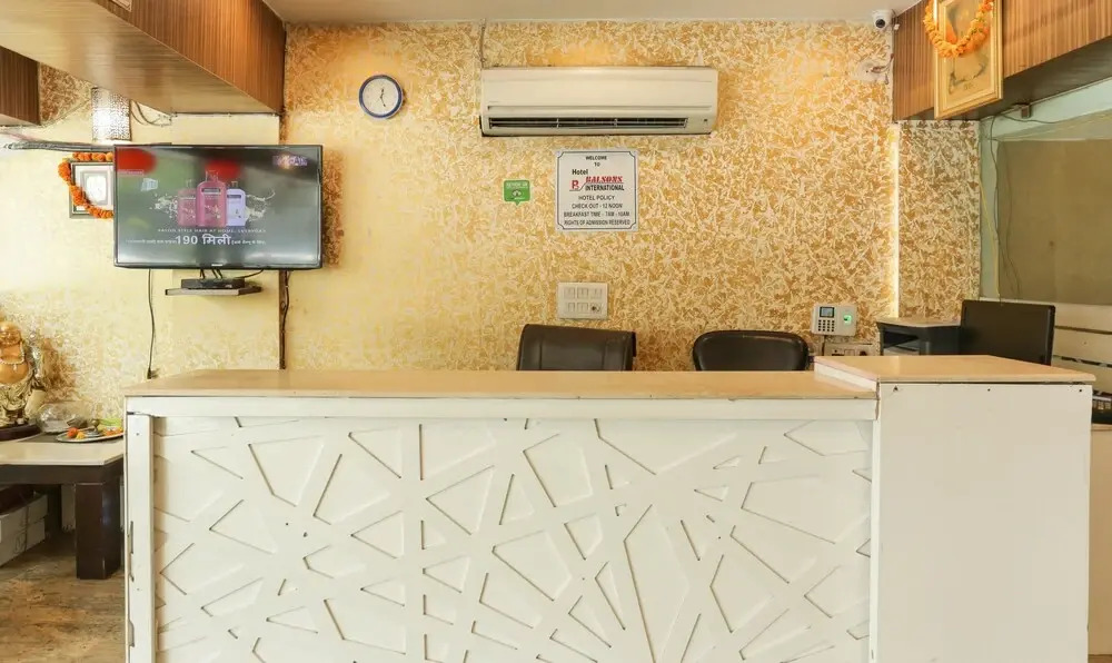 Hotel Balsons International