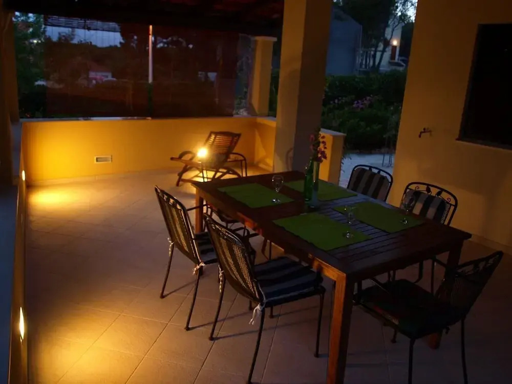 Apartments Mimose