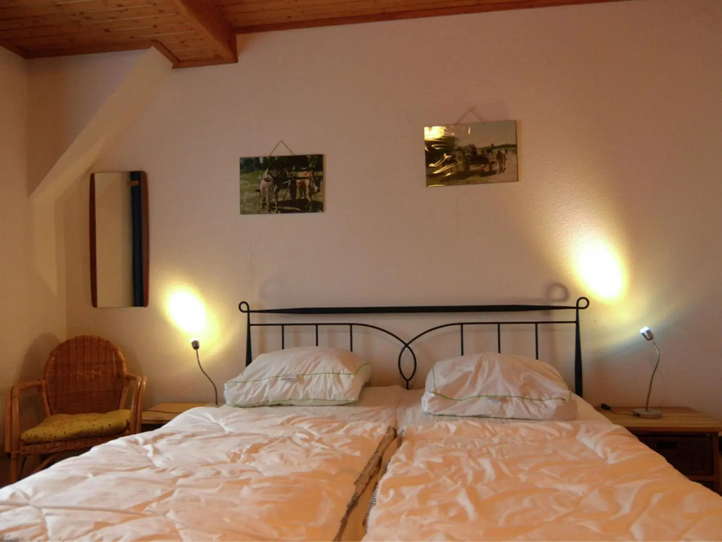 Amazing Holiday Home situated in Altastenberg with Parking