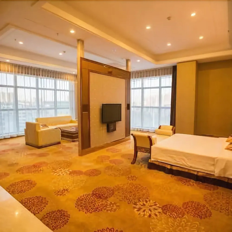 Liyade Hotel