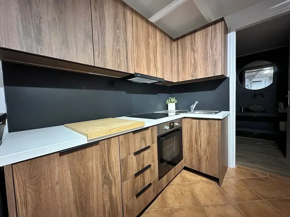 GGK Apartments
