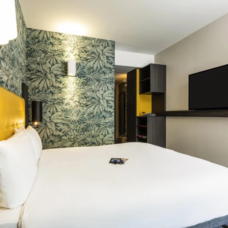 ibis Styles Puteaux Paris La Defense