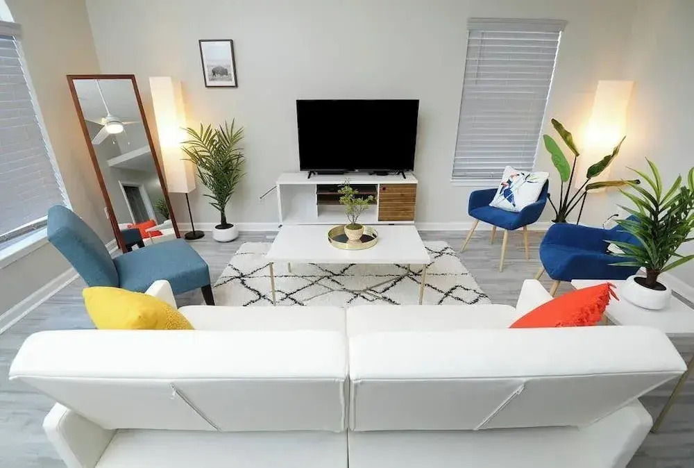 Stylish 3BR2BA Home | Gated Community | CozySuites