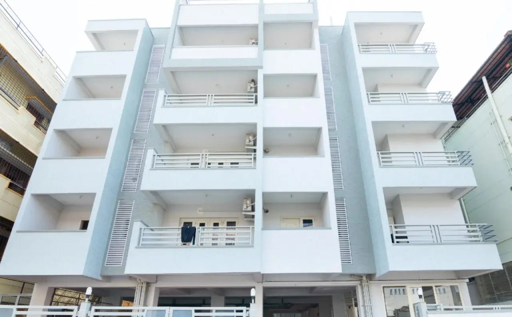 Resside 11 By OYO Rooms