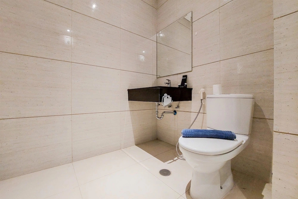 Stunning And Spacious 2Br Brooklyn Alam Sutera Apartment