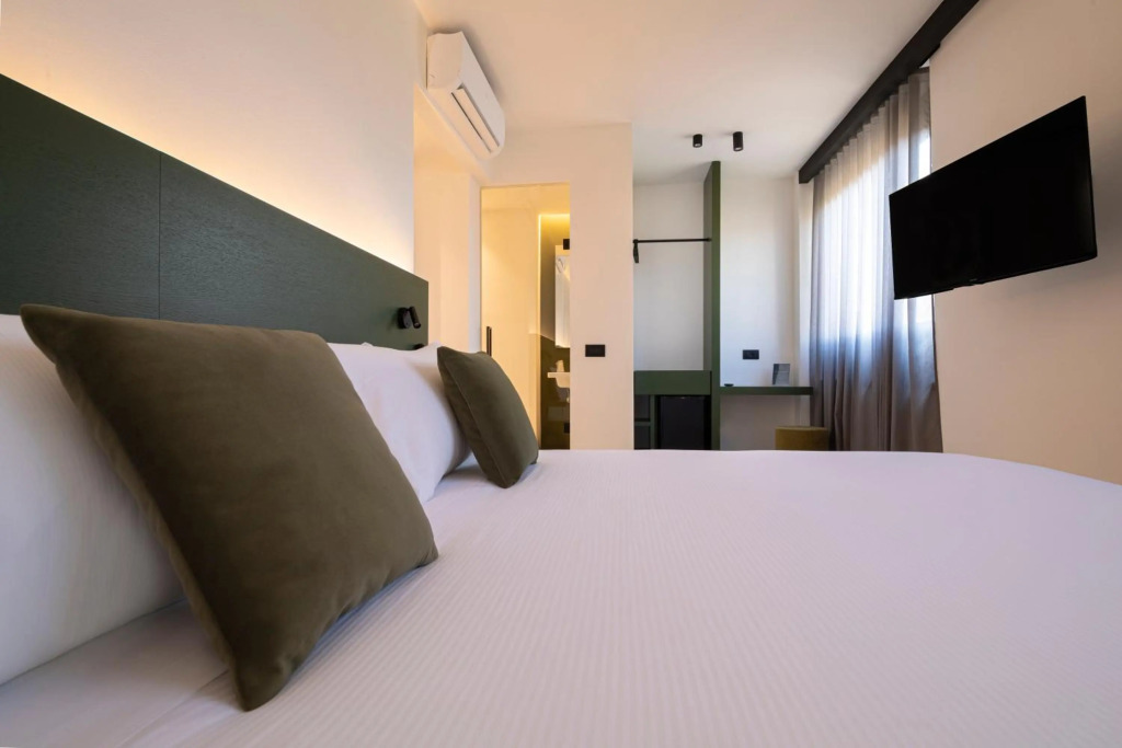 The City Hotel