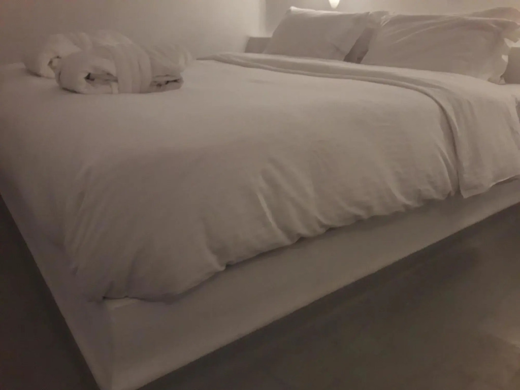 Iriana Suites