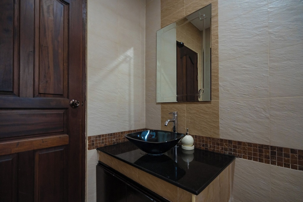 86 68 Rawai Bliss 5BR 6BR Private Pool Villa