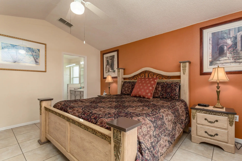 Eagle Pointe-ru1022