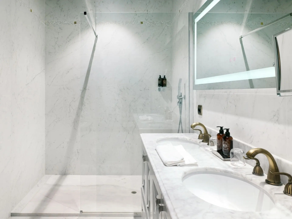 Juliana Hotel & Spa - Brussels Centre