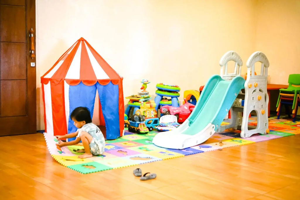 Manyar Garden Hotel