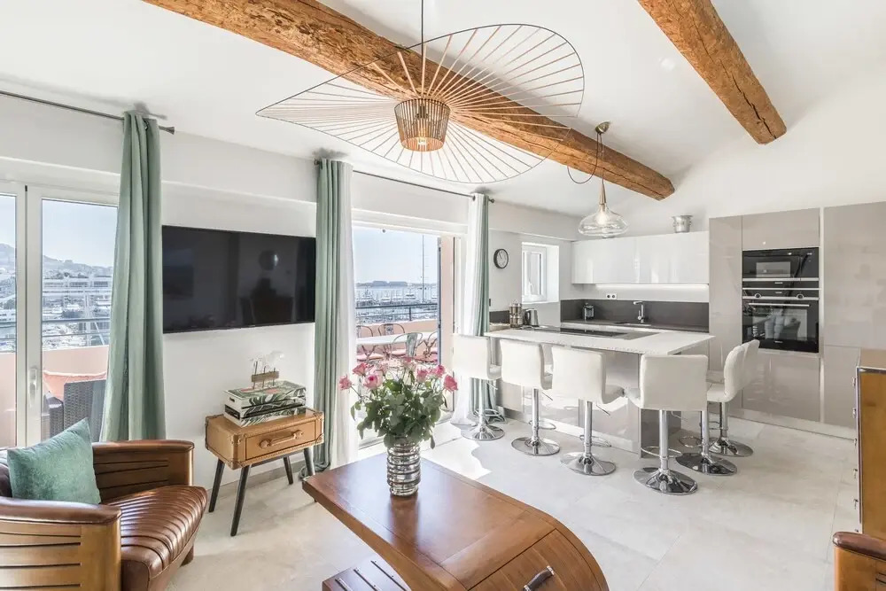 Superbe Duplex 5 Balcon Etage