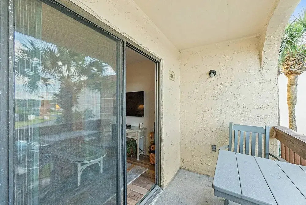 Unit 2203 - Ocean & Racquet Resort