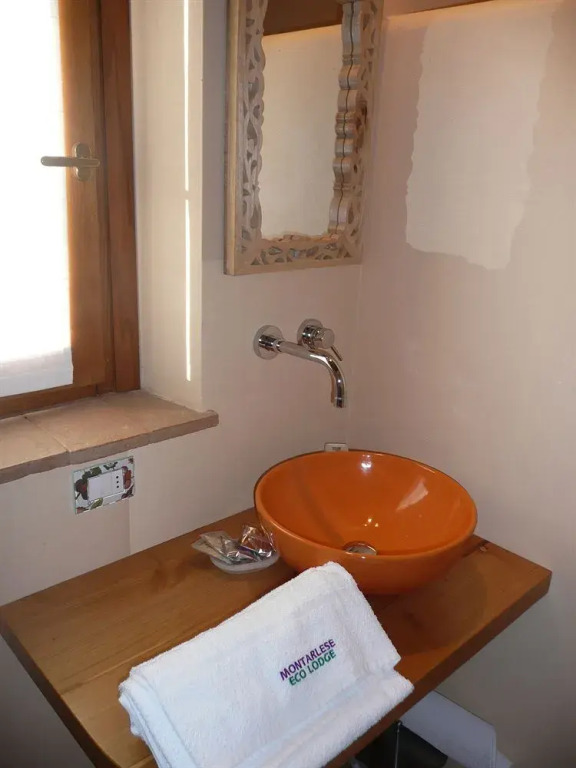 Montarlese Eco-Lodges