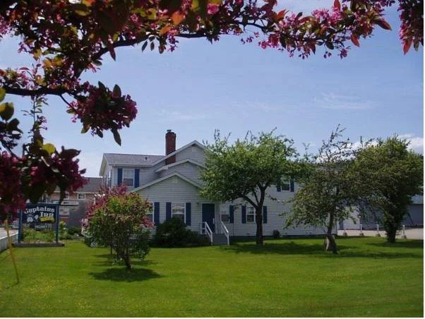 Captain's Inn
