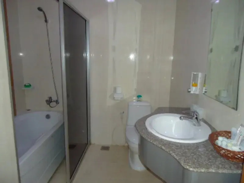 Dong Nam Hotel