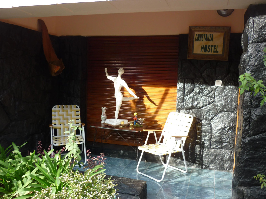 Constanza Hostel