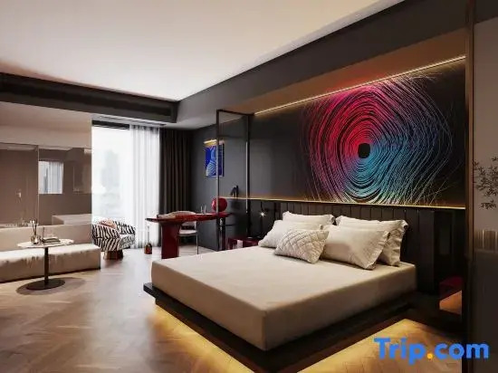 S Hotel (Chongqing Liujiaping Subway Station)