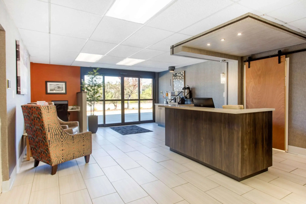 Gallus Stadium Park Inn, an Ascend Collection Hotel