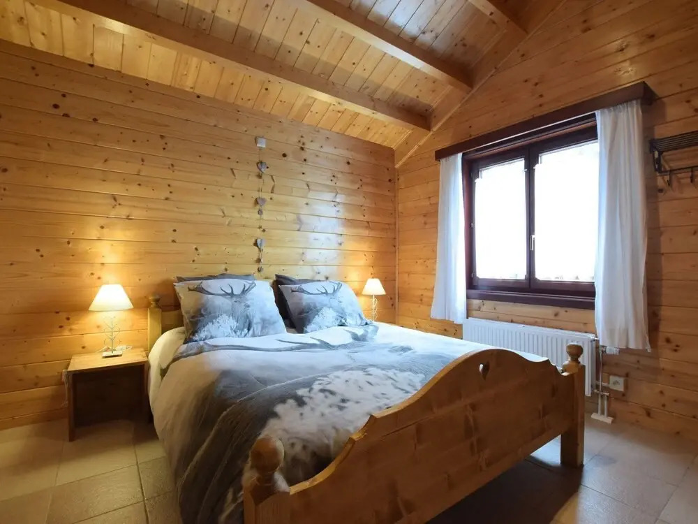 Very Spacious Chalet Near the Center of Durbuy