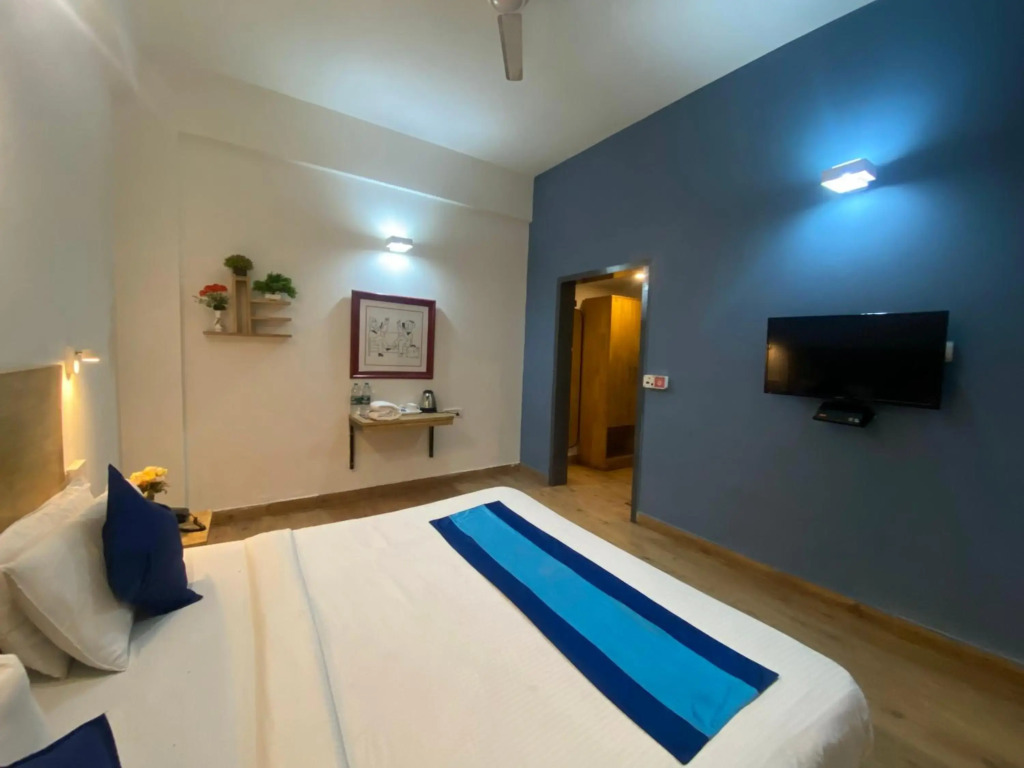 Hotel Diamond Stays Sector 51 Noida