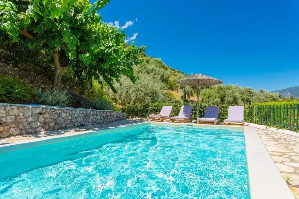 Villa Flisvos