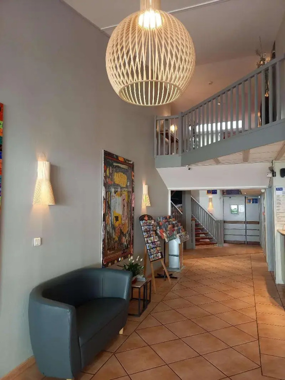 Brit Hotel Confort Nîmes Ouest - A9 sortie 25