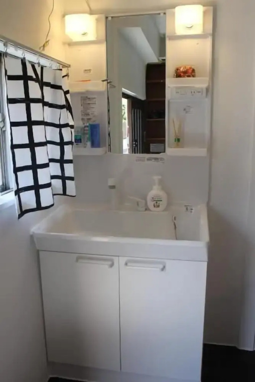 YOKO House - Hostel