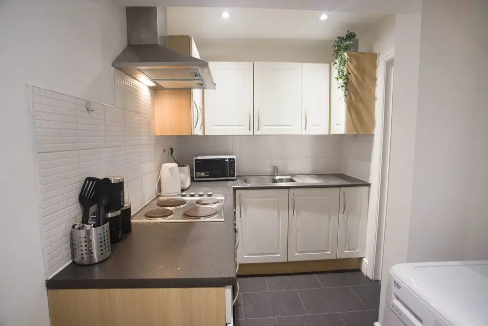 Short Stay Bristol - Stapleton 1 Apartment