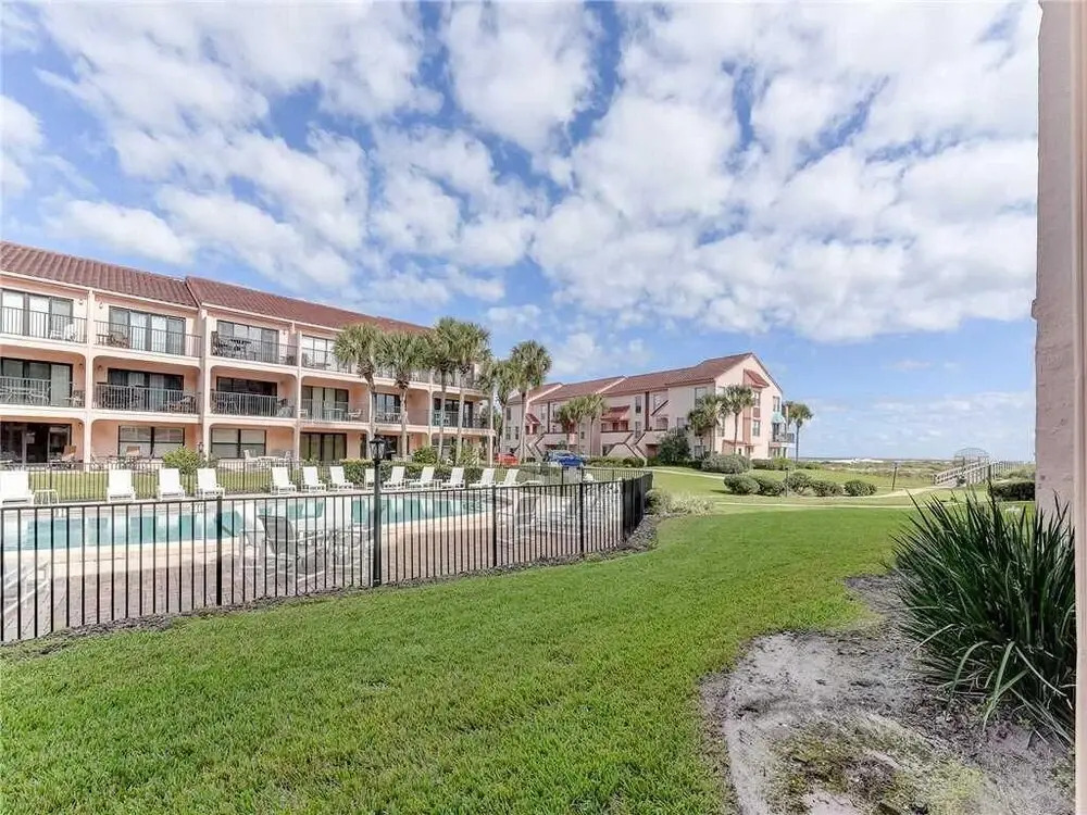 Sea Place 14158
