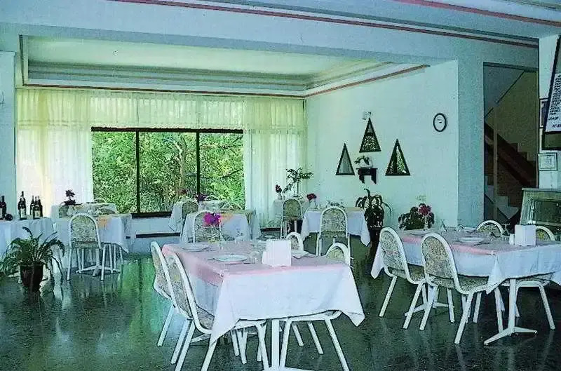 Salute Hotel