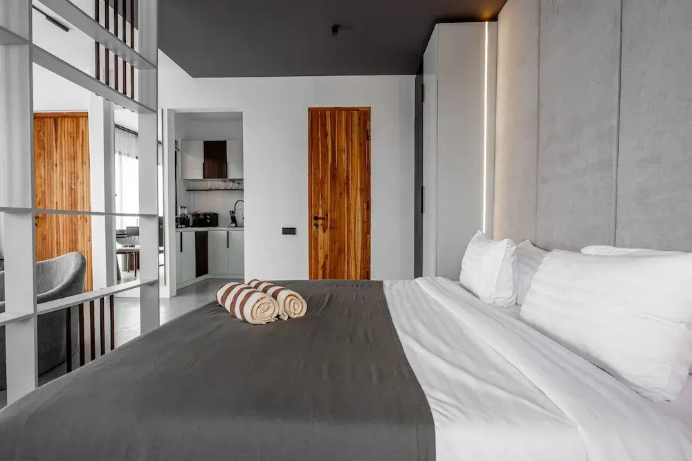 Sebelas Apartments by EVDEkimi - The Residence with Authentic Cafe in Ubud Center