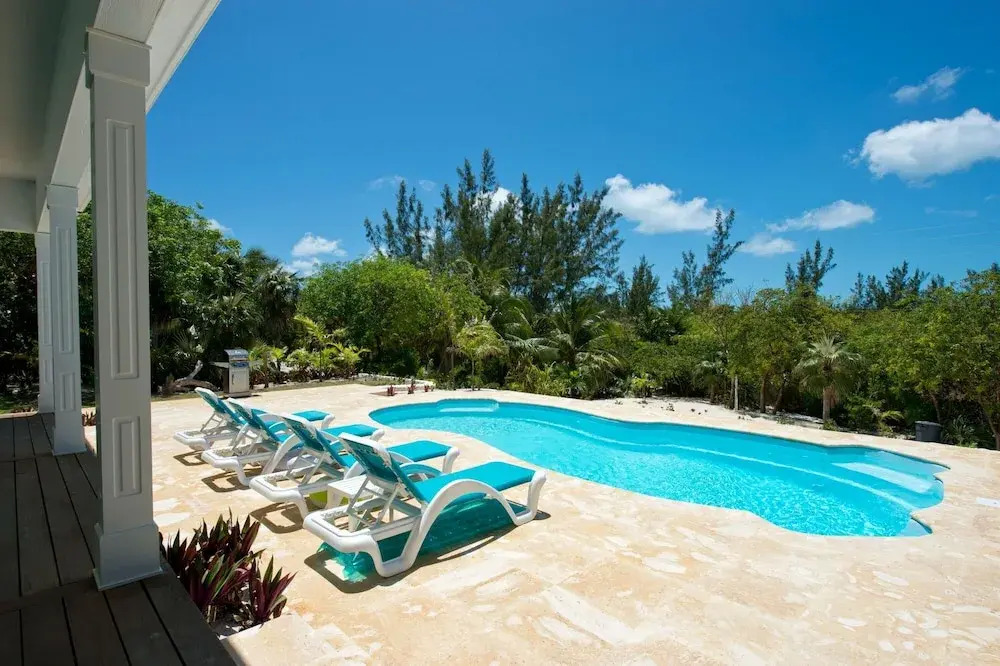 Aqua Villa