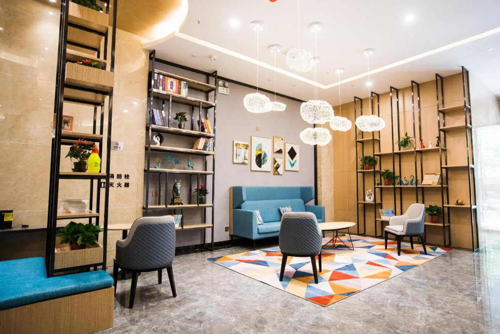 Starway Hotel Linqi Renmin Square