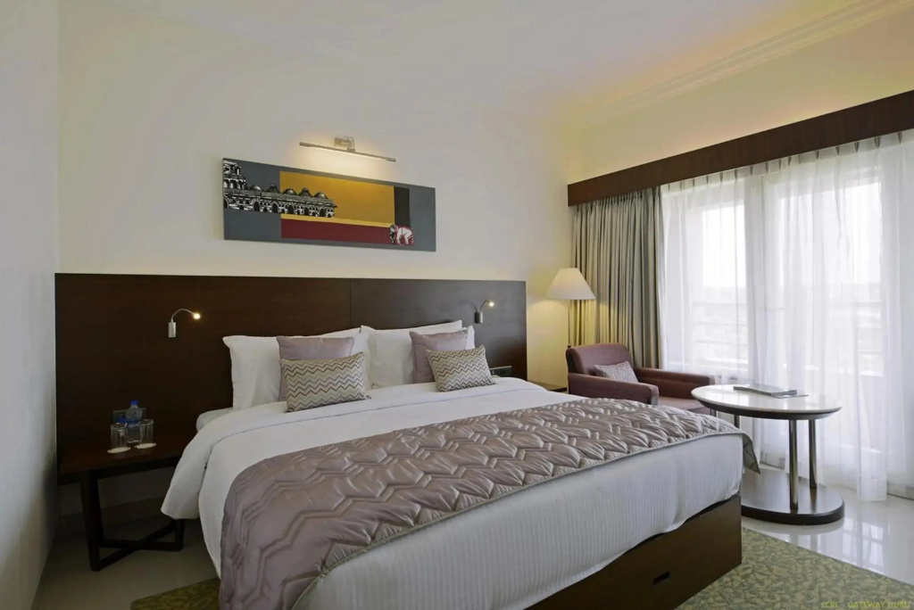 The Gateway Hotel Lakeside Hubli