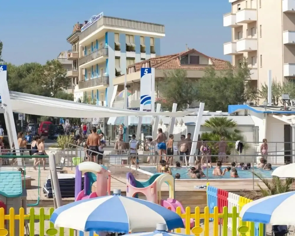 Hotel Lina