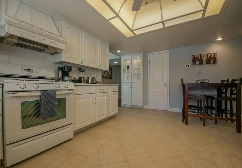 Luxurious 5BR near Las Vegas Strip