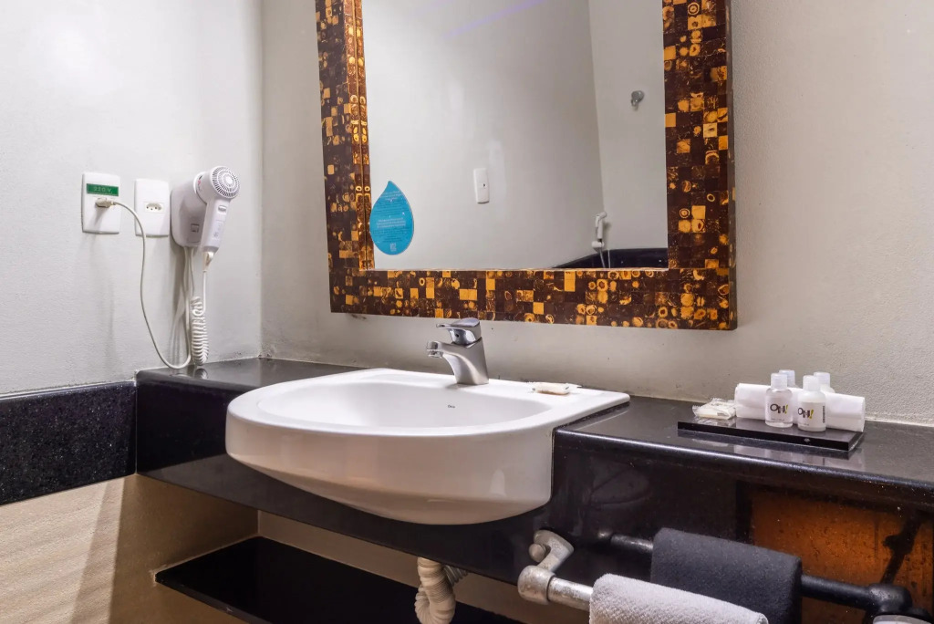 Ritz Lagoa da Anta Hotel & SPA