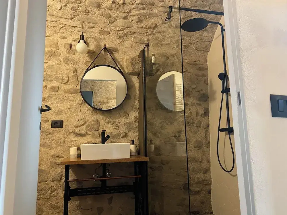 La Casa Medievale Suites e SPA