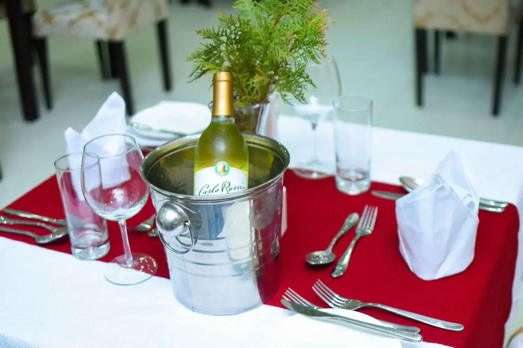 Best Western Plus Mydas Hotel