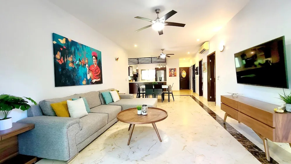Paseo Del Sol Coral 106 3 Bedroom Condo by RedAwning