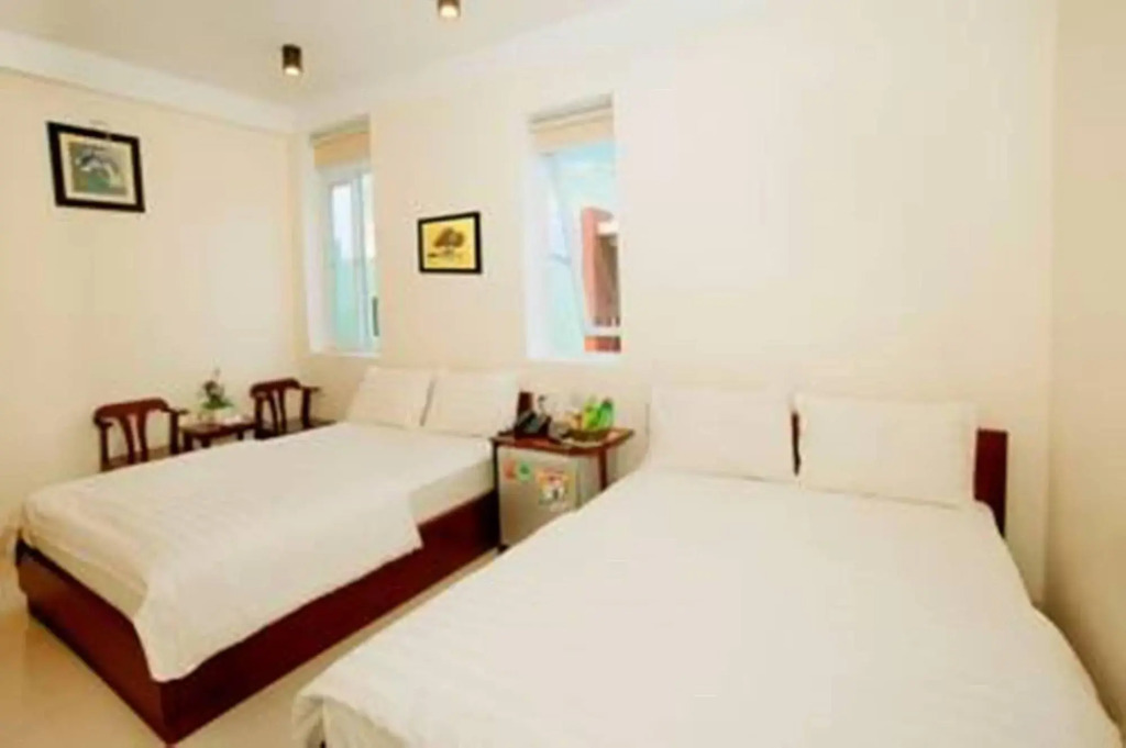 Thanh Nhan Motel