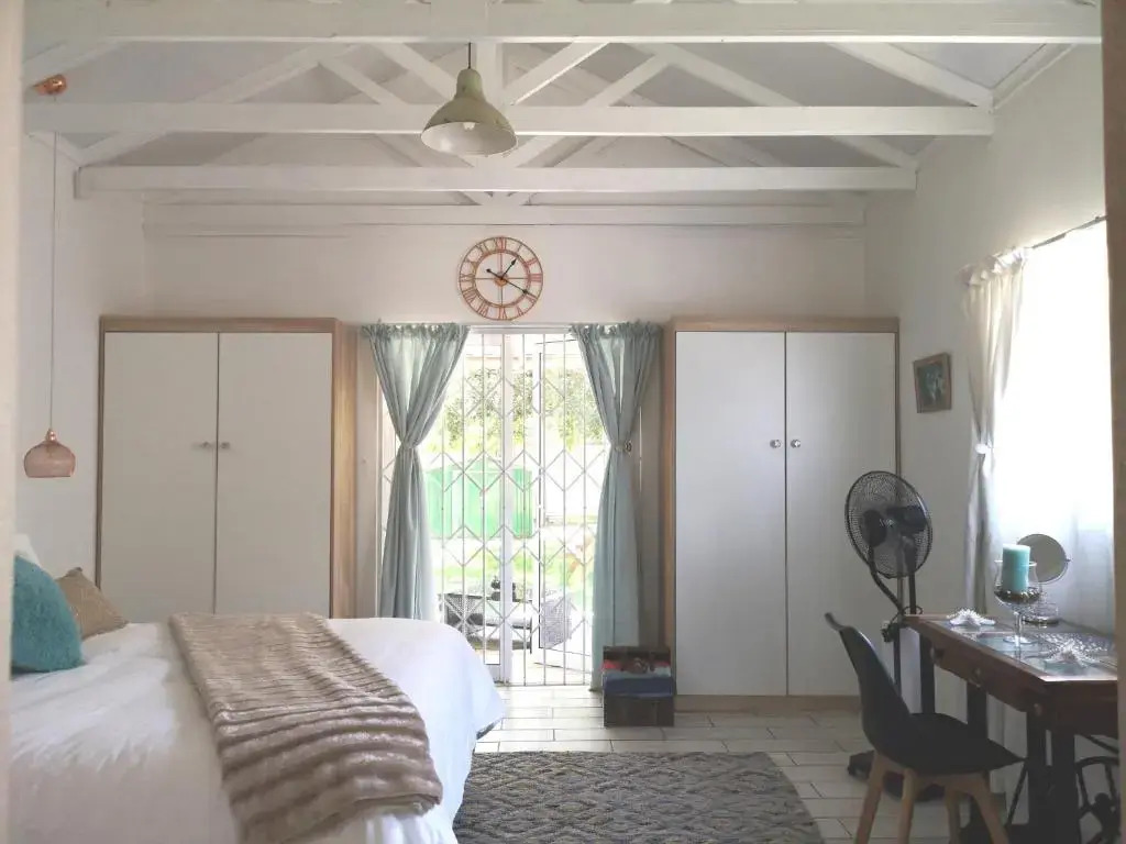 Joy Haven Entire Selfcatering Garden Cottage