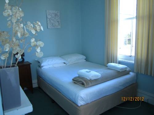 The Cecil Guesthouse