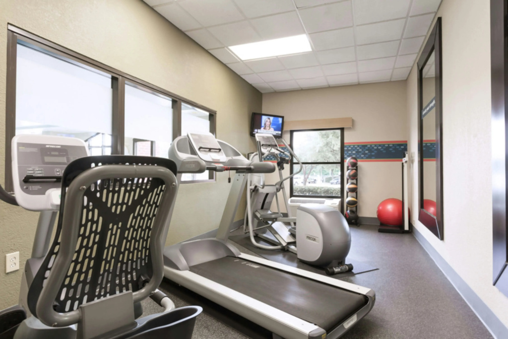 Hampton Inn & Suites Dallas DFW Airport North Grapevine
