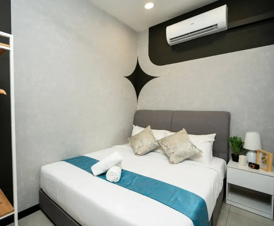 Neu Suites @ 3rdNvenue by Perfect Host