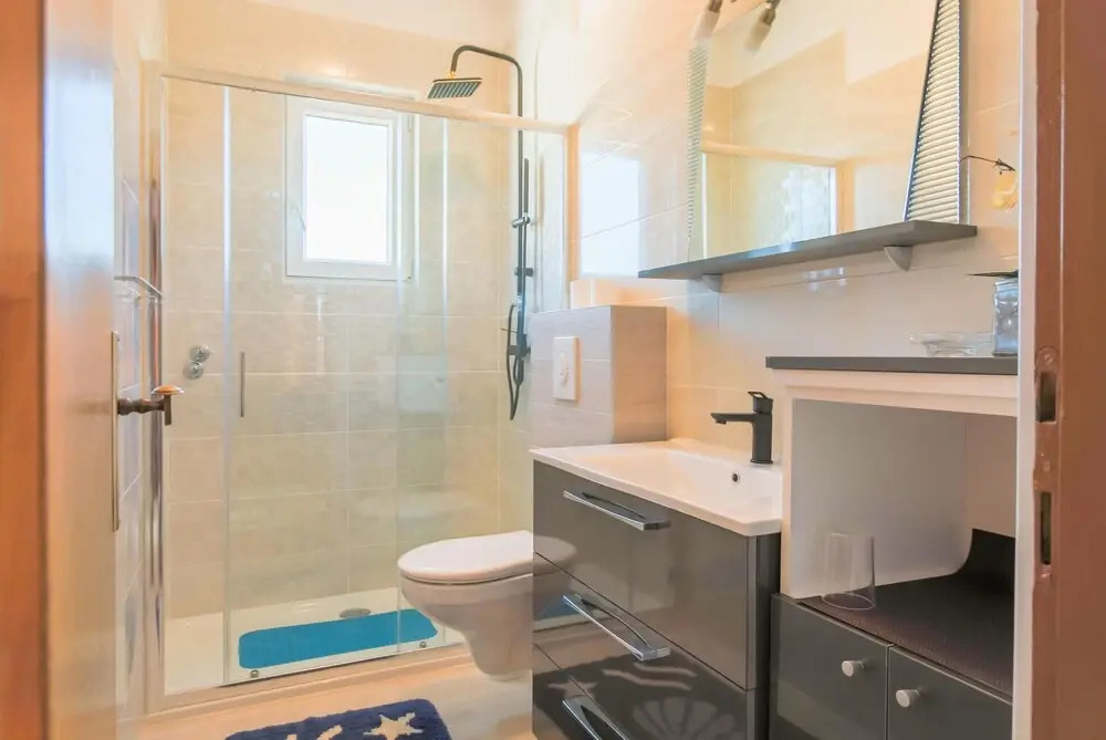 Beautiful Apartment in Bibinje With 2 Bedrooms and Wifi