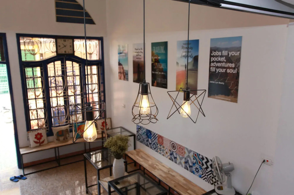 Rosemary Hostel Ha Long