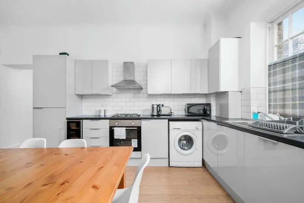 Classic Apartment Near Airport, 02 Arena, Drl, Excel Exhibition Centre