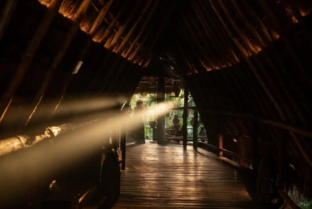 Radhoo Tulum